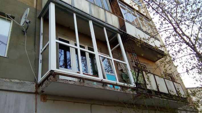 Балкон от пола до потолка фото